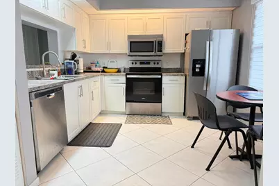 13800 SW 5th Court SW #306M, Pembroke Pines, FL 33027 - Photo 10