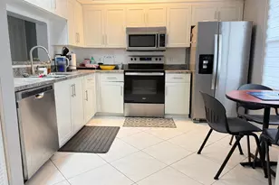 13800 SW 5th Ct SW, Pembroke Pines, FL 33027 - Photo 10