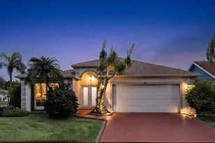 240 SE 8th St, Dania Beach, FL 33004 - Photo 2