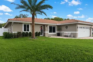 839 NW 107th Ln, Coral Springs, FL 33071 - Photo 8