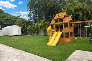 839 NW 107th Ln, Coral Springs, FL 33071 - Photo 64