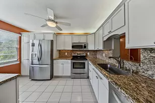 2904 Victoria Pl, Coconut Creek, FL 33066 - Photo 24