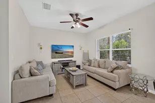 140 SW Otter Run Pl, Stuart, FL 34997 - Photo 10