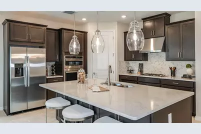 692 SE Ranch Oak Circle, Port Saint Lucie, FL 34984 - Photo 2