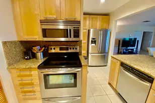 19311 Sabal Lake Dr, Boca Raton, FL 33434 - Photo 4