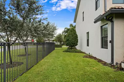 8221 Cinch Way, Lake Worth, FL 33467 - Photo 28