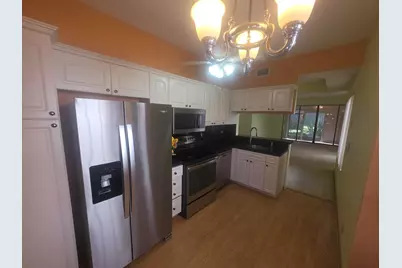 7852 Lexington Club Boulevard #B, Delray Beach, FL 33446 - Photo 6