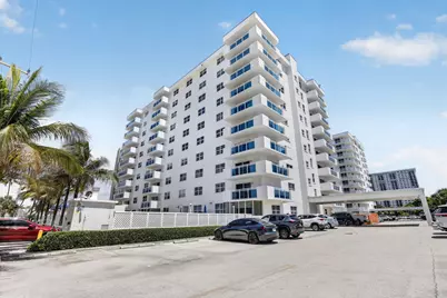 1701 S Ocean Drive #902, Hollywood, FL 33019 - Photo 1