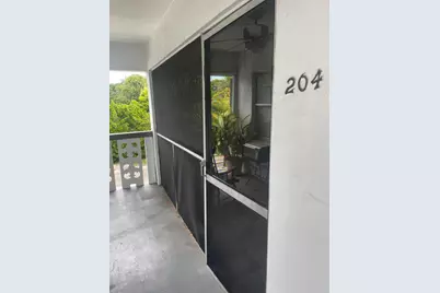 1700 Cleveland Street #Apt 204, Hollywood, FL 33020 - Photo 2