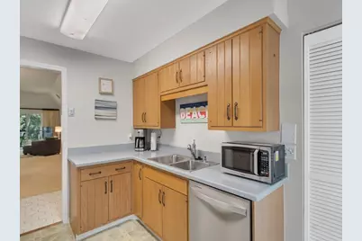 101 E Park Shores Circle #2W, Indian River Shores, FL 32963 - Photo 26