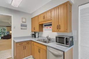 101 E Park Shores Cir, Indian River Shores, FL 32963 - Photo 26