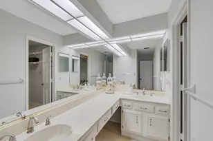 101 E Park Shores Cir, Indian River Shores, FL 32963 - Photo 18