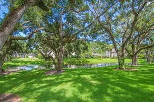 101 E Park Shores Cir, Indian River Shores, FL 32963 - Photo 8
