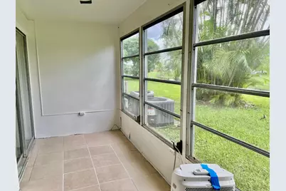 7205 NW 5th Place #105, Margate, FL 33063 - Photo 8