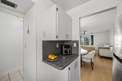 1917 SW Palm City Road #Apt g, Stuart, FL 34994 - Photo 6