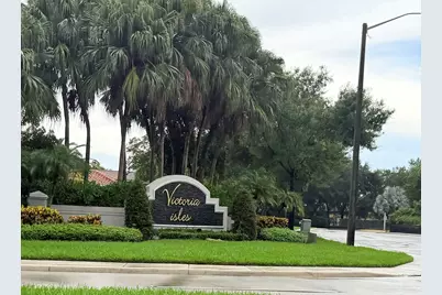 5738 NW 48th Avenue, Coconut Creek, FL 33073 - Photo 26