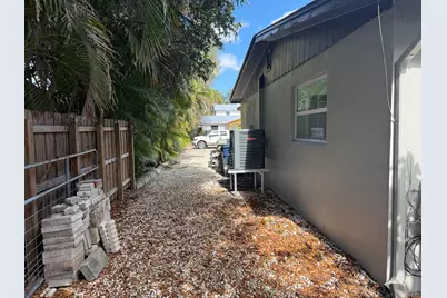 1782 Hallendale Avenue SW, Palm Bay, FL 32908 - Photo 18
