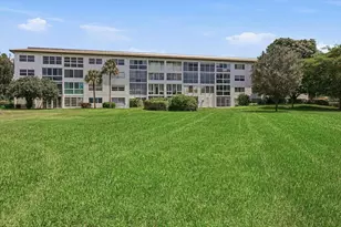 4602 Martinique Way, Coconut Creek, FL 33066 - Photo 30