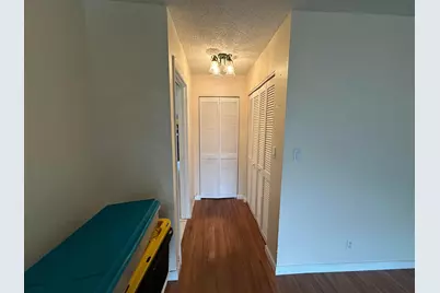 305 Lakeside Court, Sunrise, FL 33326 - Photo 18