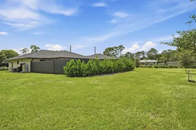 18477 Sycamore Drive W, The Acreage, FL 33470 - Photo 70