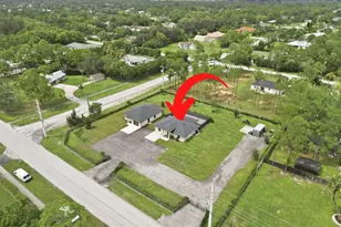18477 Sycamore Dr W, The Acreage, FL 33470 - Photo 12