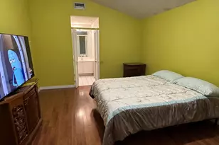 1322 E Glen Oak Rd, North Lauderdale, FL 33068 - Photo 18