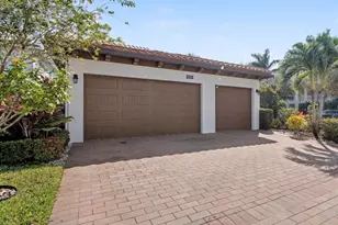 8125 Hobbes Wy, Palm Beach Gardens, FL 33418 - Photo 12