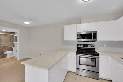 5857 SE Windsong Lane #806, Stuart, FL 34997 - Photo 14