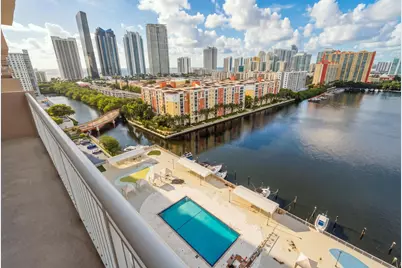 250 174th Street #1719, Sunny Isles Beach, FL 33160 - Photo 6