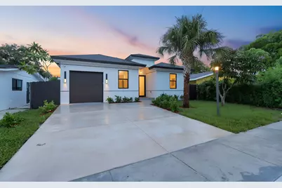 2540 NW 14th Court, Fort Lauderdale, FL 33311 - Photo 2