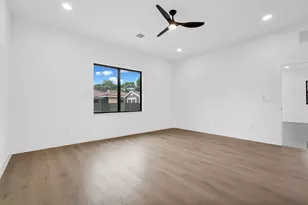 2540 NW 14th Ct, Fort Lauderdale, FL 33311 - Photo 56