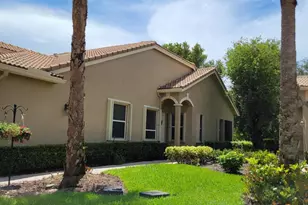 7073 Torrey Pines Cir, Port Saint Lucie, FL 34986 - Photo 2