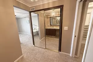 401 Lake Shore Dr, Lake Park, FL 33403 - Photo 30