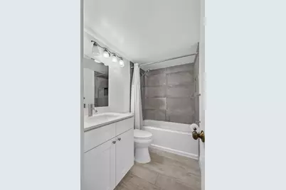 1701 Sabal Ridge Circle #D, Palm Beach Gardens, FL 33418 - Photo 34