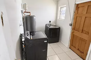 915 Rutland St, Opa Locka, FL 33054 - Photo 16