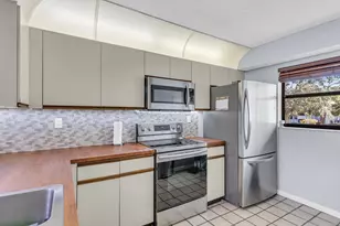 7579 NW 79th Ave, Tamarac, FL 33321 - Photo 8
