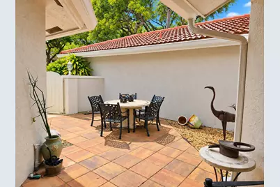 4103 Carriage Drive #H3, Pompano Beach, FL 33069 - Photo 2