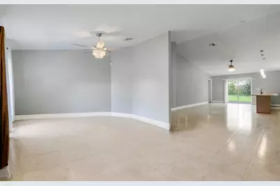 825 SE Cavern Avenue, Port Saint Lucie, FL 34983 - Photo 24