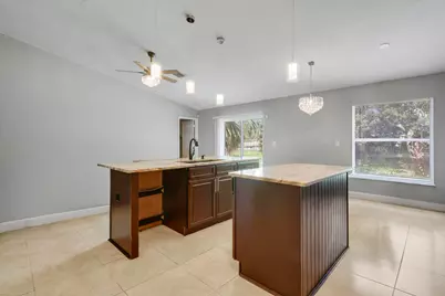 825 SE Cavern Avenue, Port Saint Lucie, FL 34983 - Photo 36