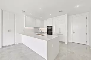 220 Lake Shore Dr, Lake Park, FL 33403 - Photo 8