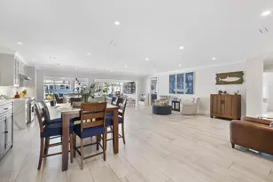 725 NE 36th St, Boca Raton, FL 33431 - Photo 22