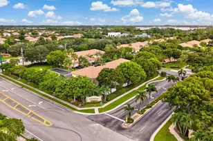 660 Imperial Lake Rd, West Palm Beach, FL 33413 - Photo 46