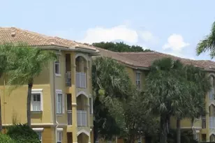 155 NW 96th Terrace, Pembroke Pines, FL 33024 - Photo 4