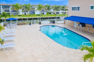 131 Doolen Ct, North Palm Beach, FL 33408 - Photo 2