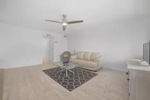131 Doolen Ct, North Palm Beach, FL 33408 - Photo 8