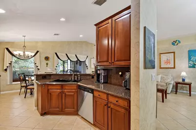 12107 Roma Road, Boynton Beach, FL 33437 - Photo 8