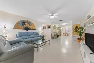 507 SW 18th St, Boynton Beach, FL 33426 - Photo 2