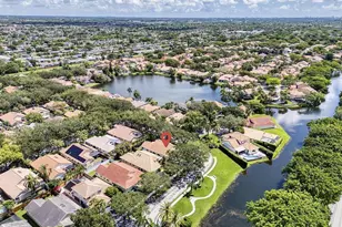 9701 NW 18th Ct, Plantation, FL 33322 - Photo 10