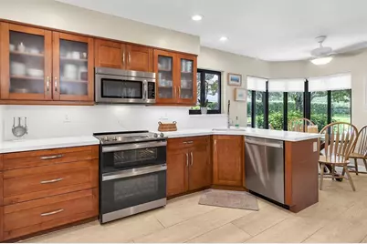 9701 NW 18th Court, Plantation, FL 33322 - Photo 2