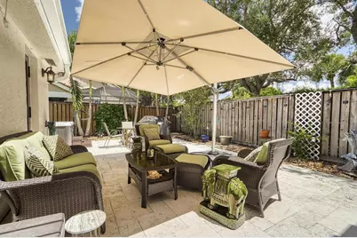 9701 NW 18th Court, Plantation, FL 33322 - Photo 6